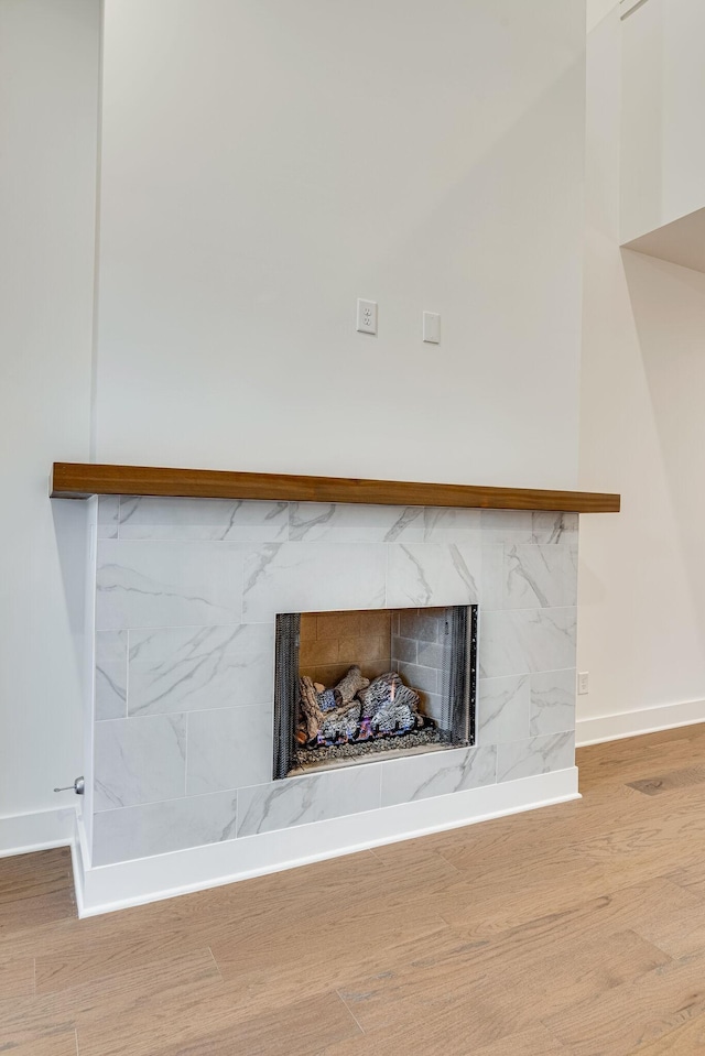117 Shadow Springs Dr Unit 117, Brentwood, TN 37027 - detailed view of wood finished floors and a fireplace