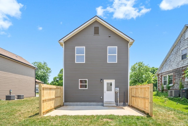 109 Adkins St Unit A, Clarksville, TN 37042 - back of property with a patio