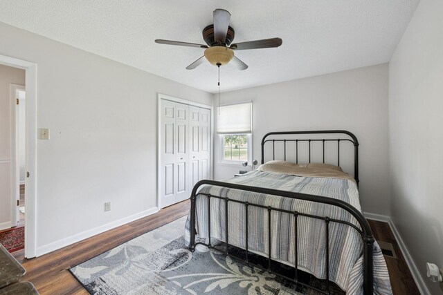 1651 Caughran Rd, Lewisburg, TN 37091 - bedroom with wood finished floors, a closet, and a ceiling fan