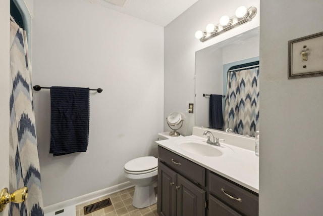 1651 Caughran Rd, Lewisburg, TN 37091 - bathroom featuring vanity and curtained shower