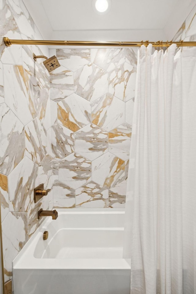 1485 Harrison Rd, Murfreesboro, TN 37128 - full bathroom with shower / bath combo with shower curtain