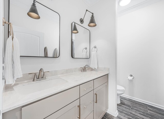 134 Chisum Ct, Clarksville, TN 37043 - bathroom featuring toilet and double vanity