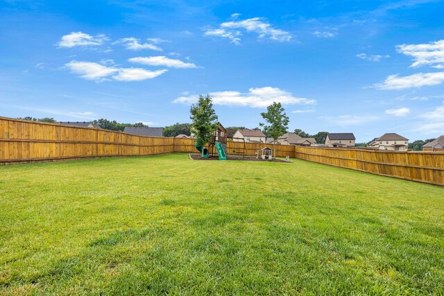 134 Chisum Ct, Clarksville, TN 37043 - fenced backyard with a playground