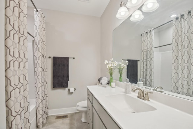 2016 Oliver Dr, Mount Juliet, TN 37122 - full bath featuring vanity, shower / tub combo, tile patterned flooring, and a chandelier