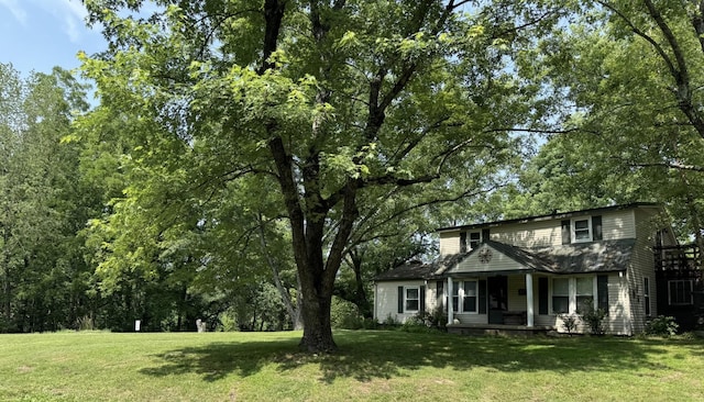 972 Weeping Willow Rd, Hendersonville, TN 37075 - view of front of property featuring a front yard and covered porch