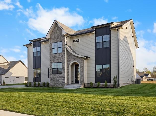 339 Ellington Dr, Clarksville, TN 37043 - photo 4