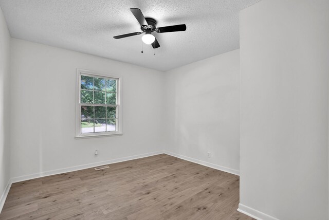 208 Nottingham Pl, Clarksville, TN 37042 - photo 20