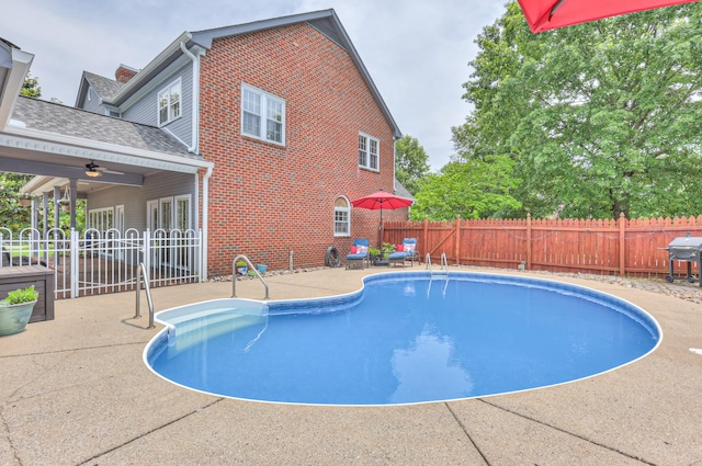 101 Spring Creek Trl, Hendersonville, TN 37075 - view of pool with a fenced backyard, a patio, a ceiling fan, and area for grilling