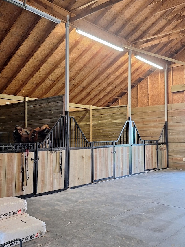2600 Clanton Rd, Lawrenceburg, TN 38464 - view of horse barn