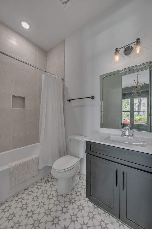 6060 Pasquo Rd, Nashville, TN 37221 - bathroom featuring vanity, shower / tub combo, and tile patterned floors