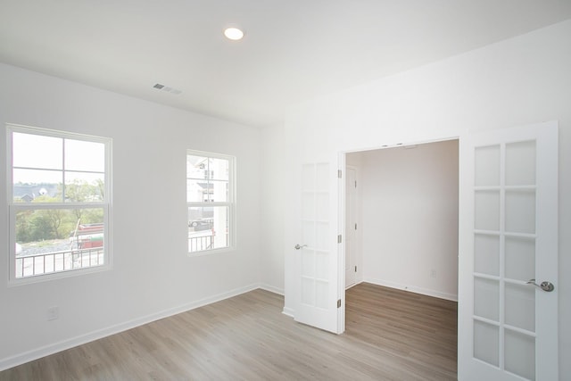 458 Jet Stream Dr, La Vergne, TN 37086 - spare room featuring light wood-style floors and baseboards