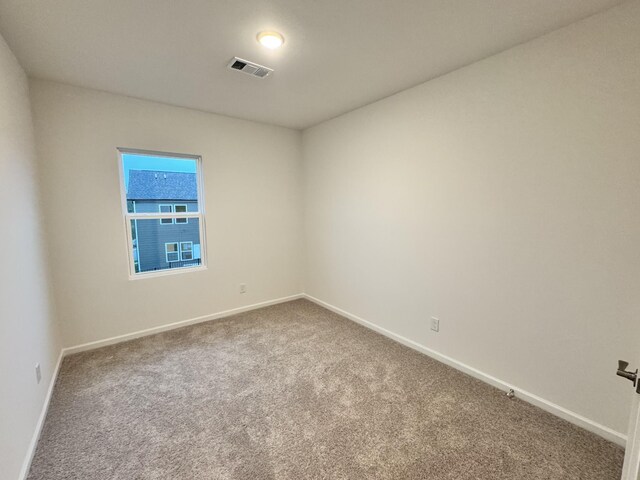 458 Jet Stream Dr, La Vergne, TN 37086 - spare room featuring carpet