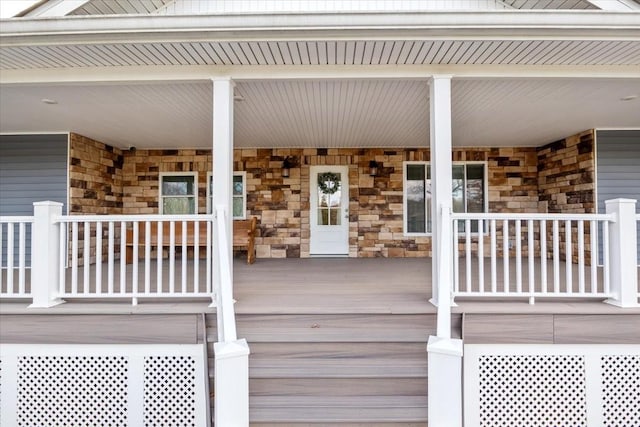 1697 Curtis Chapel Rd, Mc Ewen, TN 37101 - view of wooden porch