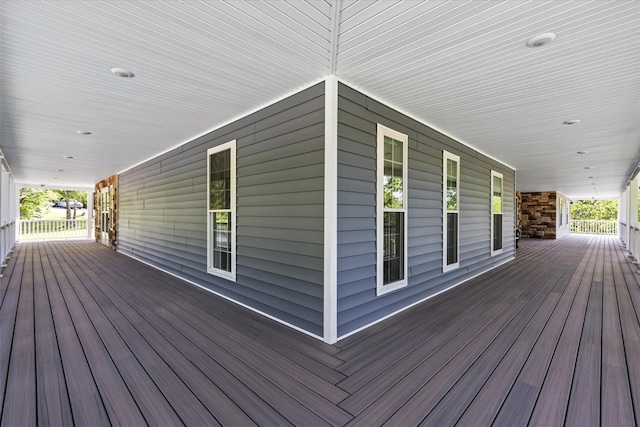 1697 Curtis Chapel Rd, Mc Ewen, TN 37101 - view of porch