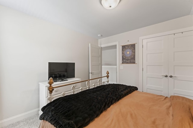 239 Mcclaran Pl, Murfreesboro, TN 37129 - carpeted bedroom with baseboards and a closet