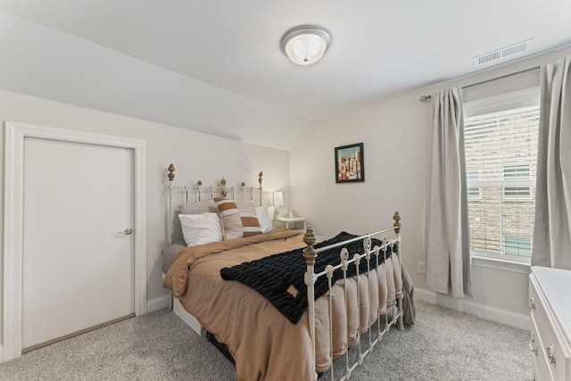 239 Mcclaran Pl, Murfreesboro, TN 37129 - bedroom featuring light colored carpet and lofted ceiling