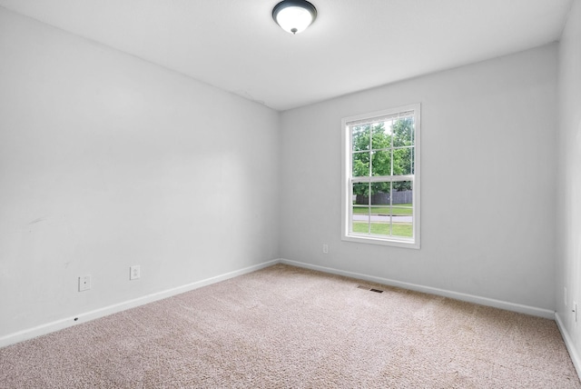 405 Chestnut Grove Way, Clarksville, TN 37042 - carpeted spare room featuring baseboards