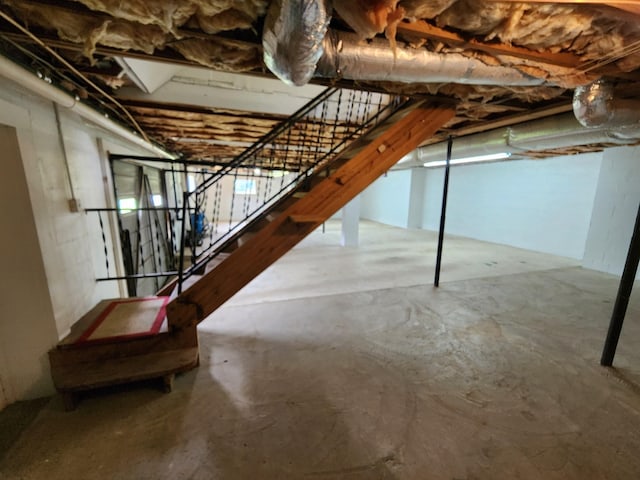 1036 Old Bottom Rd, Lafayette, TN 37083 - unfinished basement featuring stairs