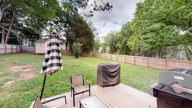 7146 Pepper Tree Cir, Fairview, TN 37062 - fenced backyard featuring a patio area