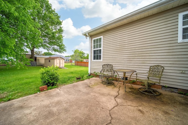 536 Deer Path, Gallatin, TN 37066 - view of patio with a shed