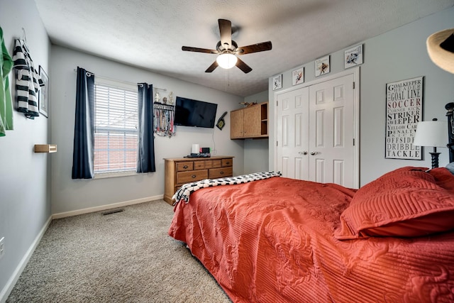 536 Deer Path, Gallatin, TN 37066 - bedroom featuring carpet, a closet, and a ceiling fan