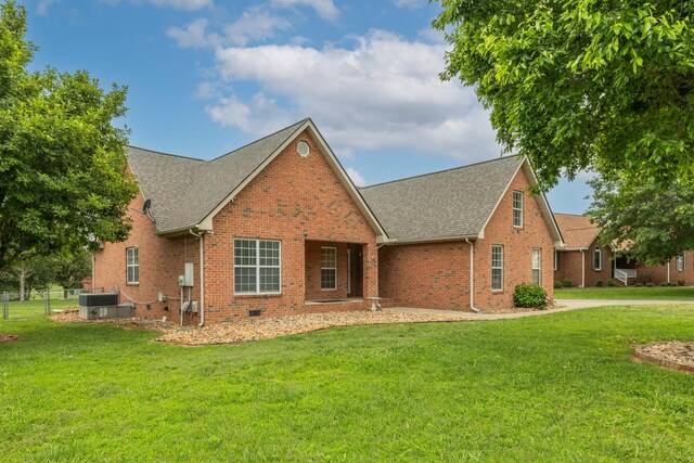 3216 Vestry Ave, Murfreesboro, TN 37129 - view of front of property with brick siding and roof with shingles