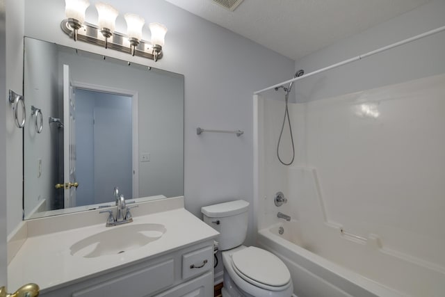 3216 Vestry Ave, Murfreesboro, TN 37129 - bathroom with vanity and shower / tub combination
