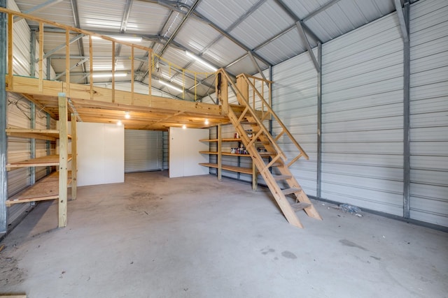 3216 Vestry Ave, Murfreesboro, TN 37129 - garage featuring metal wall