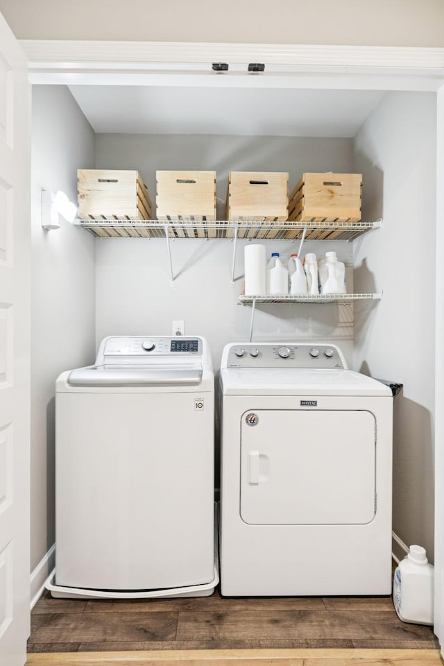2515 Napa Valley Way, Columbia, TN 38401 - washroom featuring washing machine and dryer and wood finished floors
