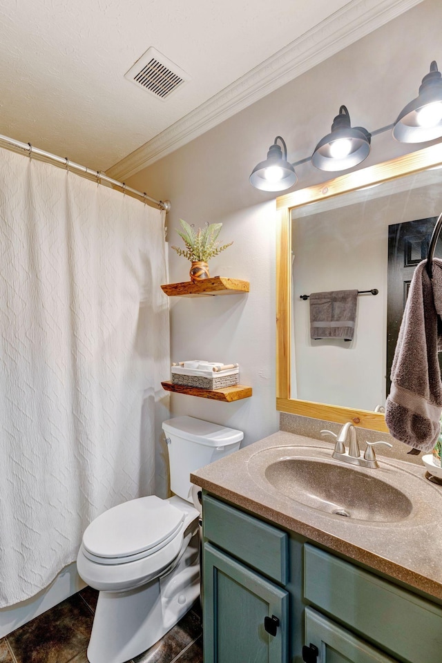 7646 S Swift Rd, Goodlettsville, TN 37072 - bathroom featuring crown molding, vanity, and a shower with curtain
