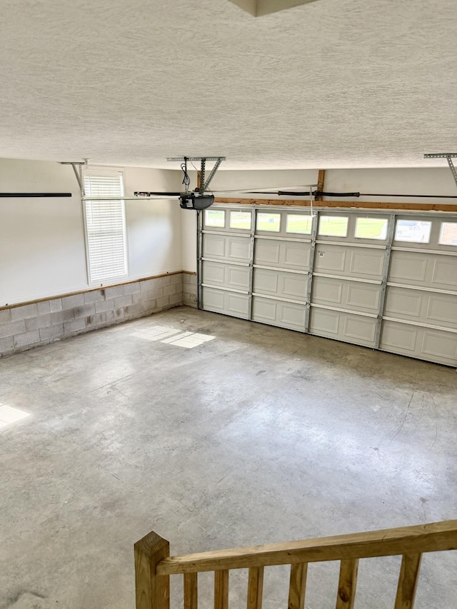 740 N Palmers Chapel Rd, White House, TN 37188 - garage featuring a garage door opener