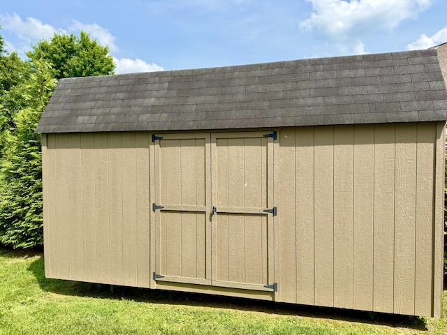 740 N Palmers Chapel Rd, White House, TN 37188 - view of shed
