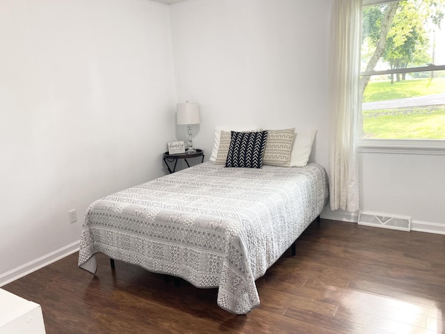 2801 Denham Ave, Columbia, TN 38401 - bedroom with wood finished floors