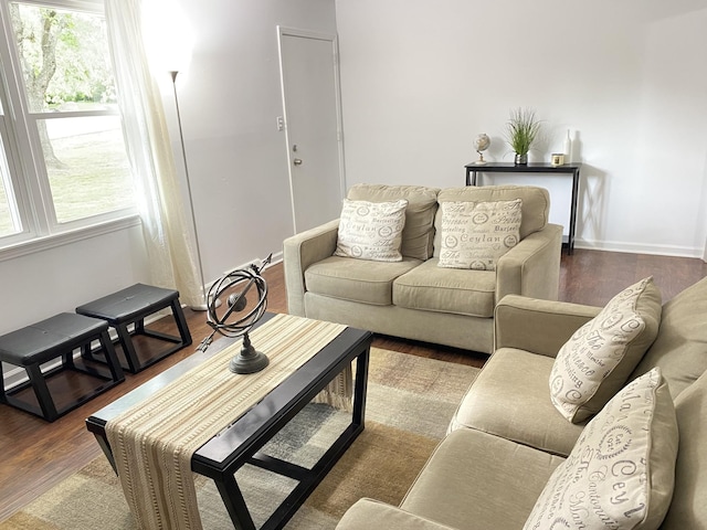 2801 Denham Ave, Columbia, TN 38401 - living area featuring wood finished floors and baseboards