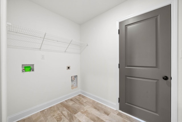 1250 Elizabeth Ln, Clarksville, TN 37042 - washroom with hookup for an electric dryer and washer hookup