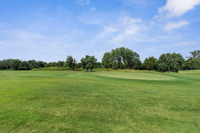375 Natchez Trace Ct, Murfreesboro, TN 37127 - view of home's community featuring golf course view, a lawn, and view of wooded area