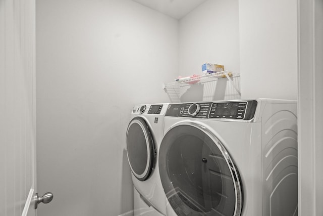 2028 Tate Farm Ln, White House, TN 37188 - washroom featuring washer and clothes dryer