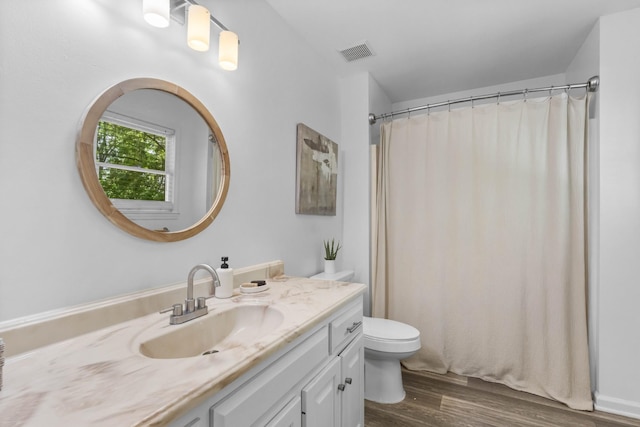 1830 Bradbury Rd, Adams, TN 37010 - bathroom featuring vanity, wood finished floors, and curtained shower