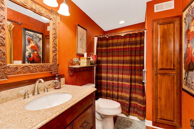 997 W 12th St, Chickamauga, GA 30707 - bathroom featuring vanity, curtained shower, and a textured ceiling