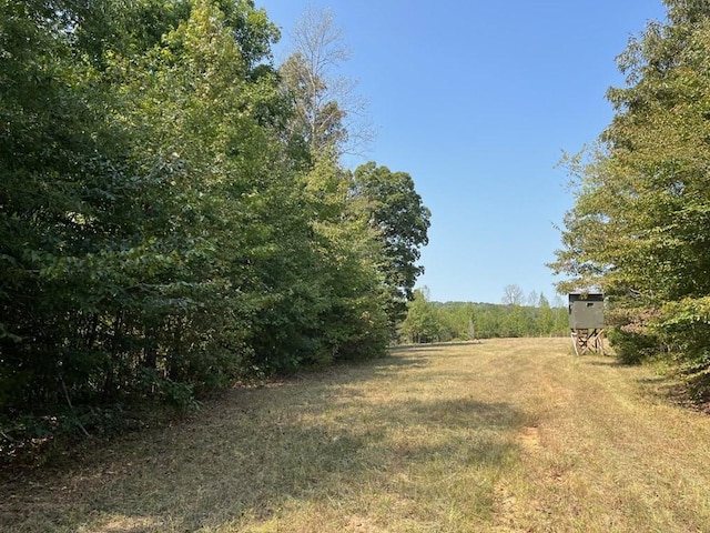 211 Little House Rd, Camden, TN 38320
