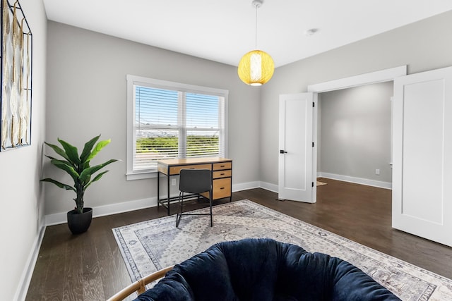 1227 N Avondale Cir, Nashville, TN 37207 - office space featuring dark wood-style floors and baseboards