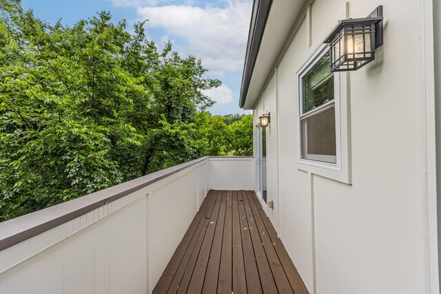 1227 N Avondale Cir, Nashville, TN 37207 - view of balcony