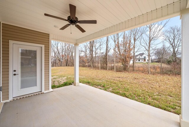 104 Hummingbird Way, Clarksville, TN 37043 - view of patio with a ceiling fan