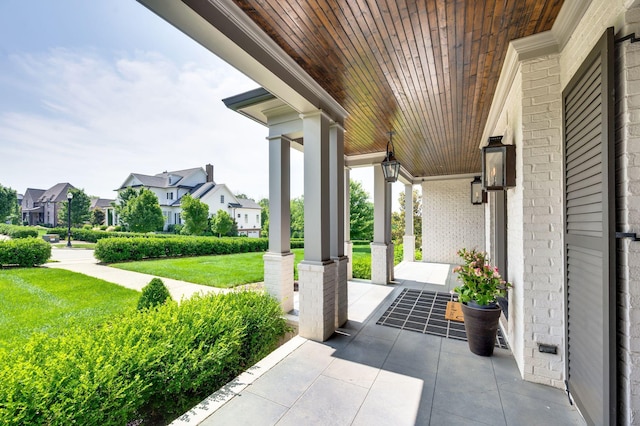 1542 Amesbury Ln, Franklin, TN 37069 - porch with a residential view and a yard