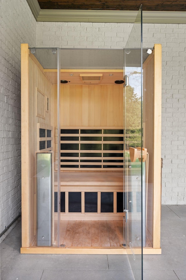 1542 Amesbury Ln, Franklin, TN 37069 - relaxing sauna featuring brick wall