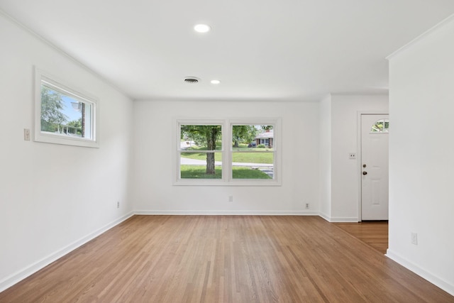 415 Porter Cir, Columbia, TN 38401 - spare room with wood finished floors and recessed lighting