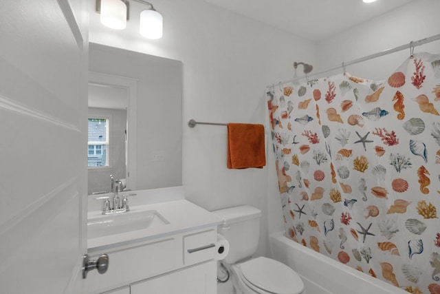 373 Hammock Ln, Spring Hill, TN 37174 - full bath with vanity and shower / tub combo