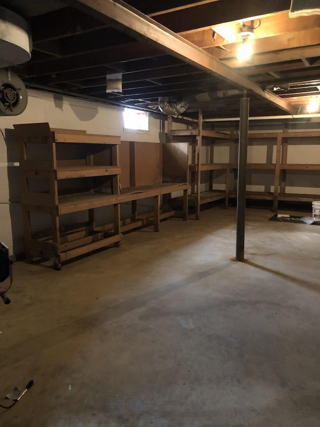 233 W Chestnut St, Puryear, TN 38251 - view of basement