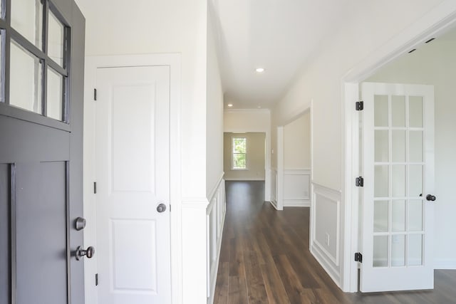 4020 Rampart Way, Spring Hill, TN 37174 - corridor featuring dark wood-type flooring, wainscoting, and recessed lighting