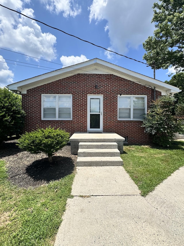 625 College Ave E, Carthage, TN 37030 - view of front facade featuring brick siding